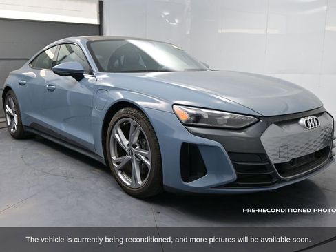 Used 2022 Audi e-tron GT Premium Plus image 3