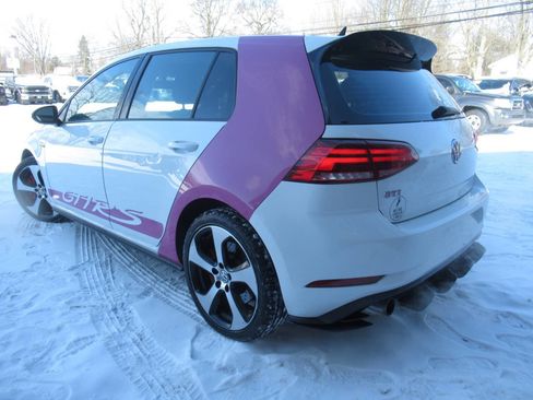 Used 2020 Volkswagen Golf 4-Door image 12