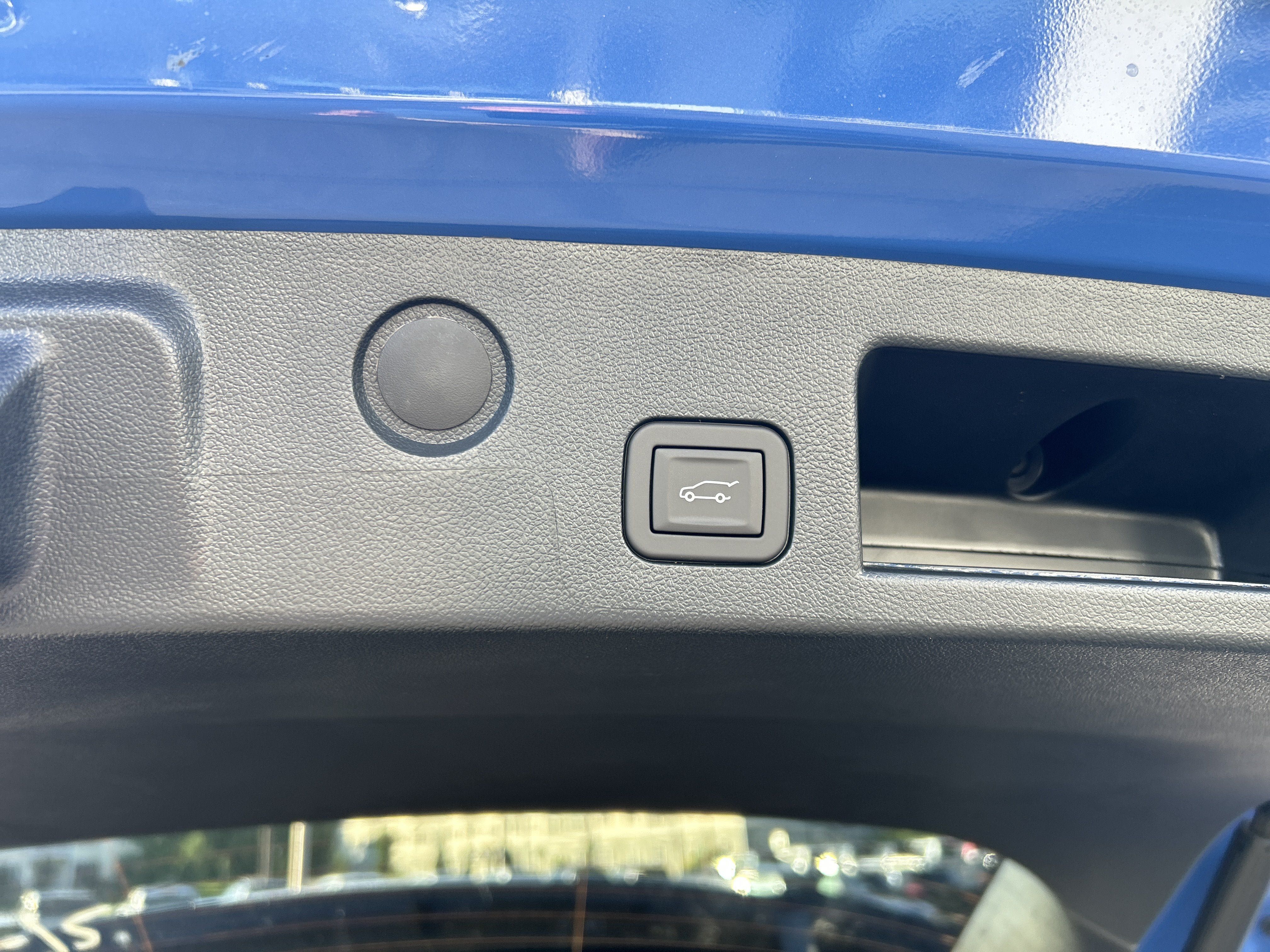 New 2027 GMC Terrain AT4 w/ Convenience Package III AWD/4WD image 11