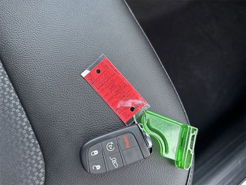 New 2026 Jeep Compass Trailhawk w/ Sun, Sound & Navigation Group image 32