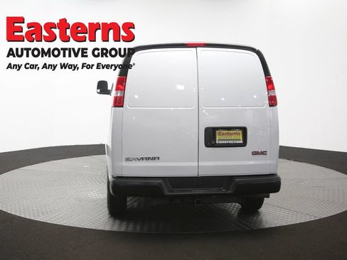 Used 2020 GMC Savana 3500 w/ Driver Convenience Package RWD image 37