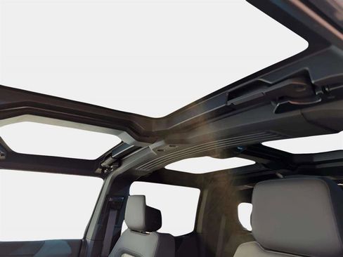 New 2025 GMC Hummer EV 3X w/ LPO, Cargo Utility Package image 10