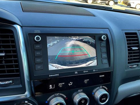 Used 2021 Toyota Sequoia Limited image 26