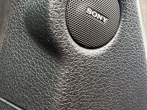 Used 2016 Ford Expedition Limited AWD/4WD image 25