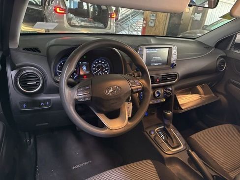 Used 2021 Hyundai Kona SE FWD image 6