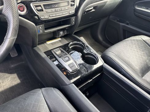 Used 2022 Honda Passport Elite image 38