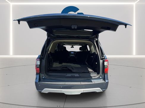 Used 2018 Ford Expedition Platinum AWD/4WD image 16
