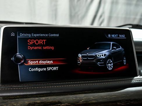 Used 2017 BMW X6 xDrive35i image 32