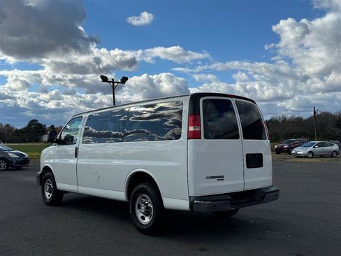 Used 2014 Chevrolet Express 3500 LT w/ LT Preferred Equipment Group image 9