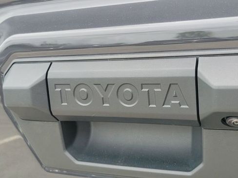 Used 2026 Toyota Tacoma SR5 RWD image 8