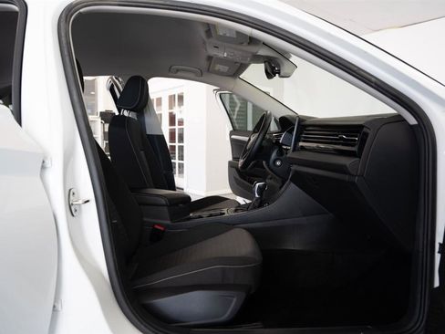 Used 2025 Volkswagen Jetta S FWD image 19