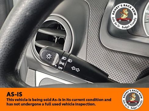 Used 2011 Chevrolet Aveo5 LT w/ LPO, Bodyside Molding Package image 27