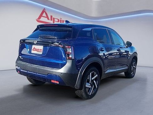 New 2025 Nissan Kicks SV w/ Illumination Package image 5