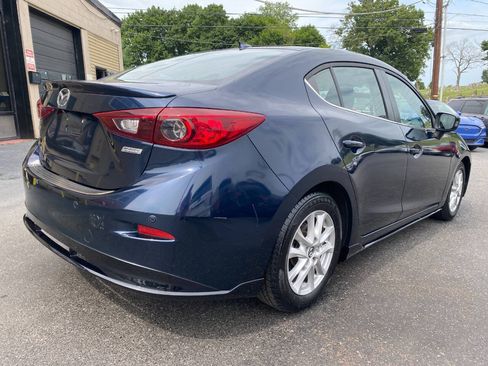 Used 2014 MAZDA MAZDA3 i Grand Touring w/ Appearance Package FWD image 3