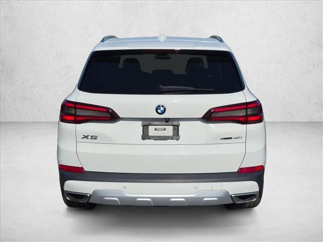Used 2022 BMW X5 sDrive40i RWD image 6