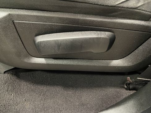 Used 2024 RAM 1500 Classic SLT image 15