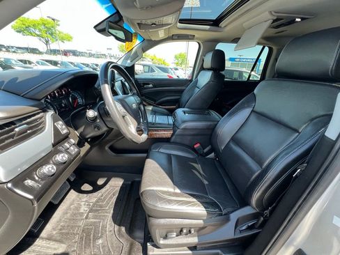 Used 2019 Chevrolet Tahoe Premier AWD/4WD image 16