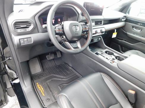 New 2026 Honda Pilot TrailSport image 15