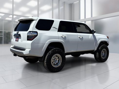 Used 2021 Toyota 4Runner TRD Off-Road Premium w/ Moonroof Package AWD/4WD image 6