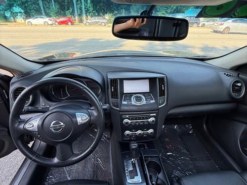 Used 2014 Nissan Maxima 3.5 SV image 2
