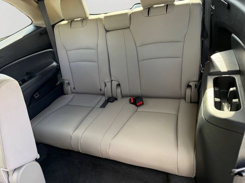 Used 2020 Honda Pilot EX-L image 9