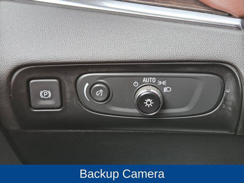Used 2021 Buick Enclave Avenir w/ Avenir Technology Package AWD/4WD image 26