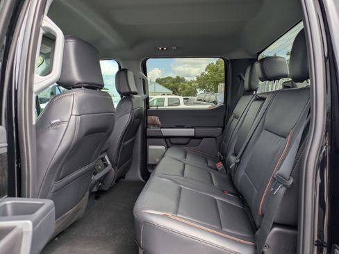 New 2026 Ford F250 Lariat w/ FX4 Off-Road Package AWD/4WD image 30