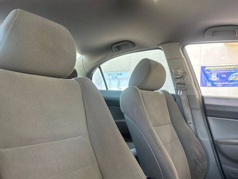 Used 2010 Honda Civic DX-VP image 25