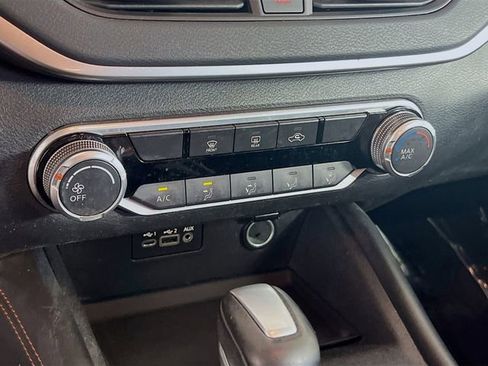 Used 2021 Nissan Altima 2.5 SR image 11