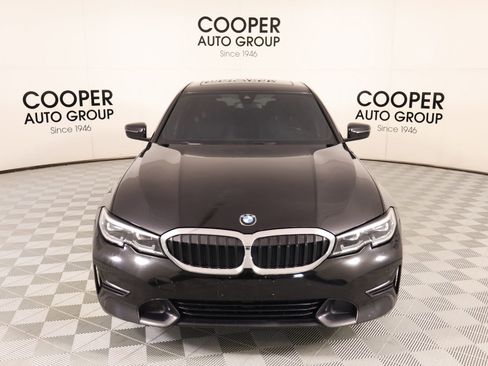 Used 2019 BMW 330i Sedan w/ Convenience Package RWD image 10