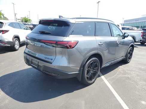 Certified 2026 INFINITI QX60 Sport w/ Dark Cargo Package AWD/4WD image 4