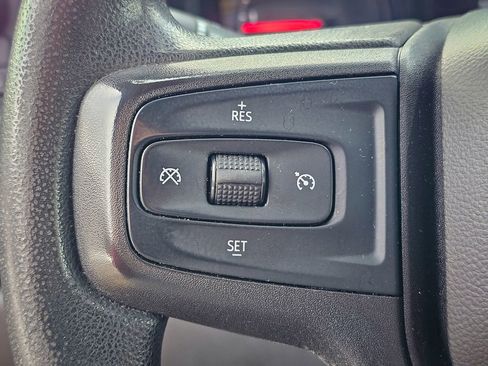 Used 2019 Chevrolet Silverado 1500 Custom w/ Custom Value Package image 20