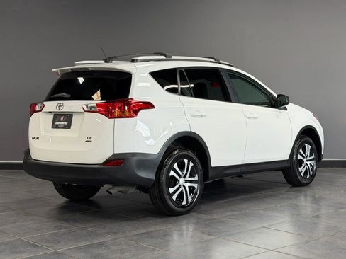 Used 2014 Toyota RAV4 LE AWD/4WD image 5