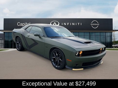 Used 2022 Dodge Challenger R/T w/ Blacktop Package image 2