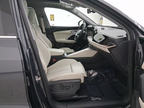 New 2025 Audi Q5 Premium Plus image 30