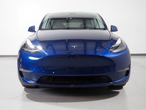 Used 2023 Tesla Model Y Long Range AWD/4WD image 50