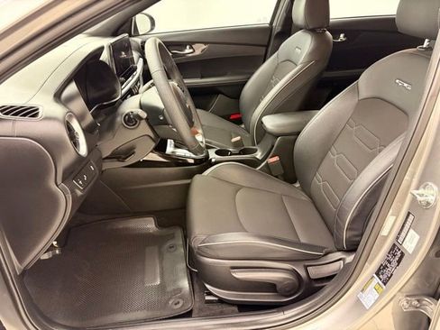 Used 2022 Kia Forte GT-Line FWD image 17
