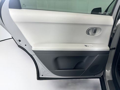 Used 2024 Hyundai Ioniq 5 SEL RWD image 26