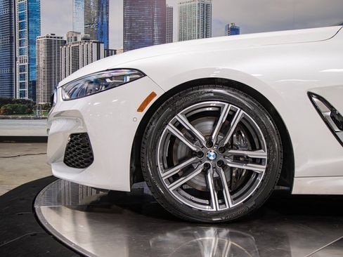 Certified 2022 BMW 840i xDrive Convertible w/ Comfort Seating Package image 9