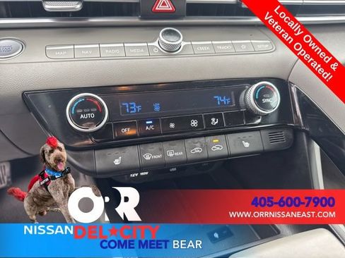 Used 2025 Hyundai Elantra SEL FWD image 24