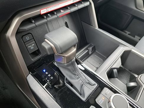 New 2026 Toyota Tundra SR5 image 13