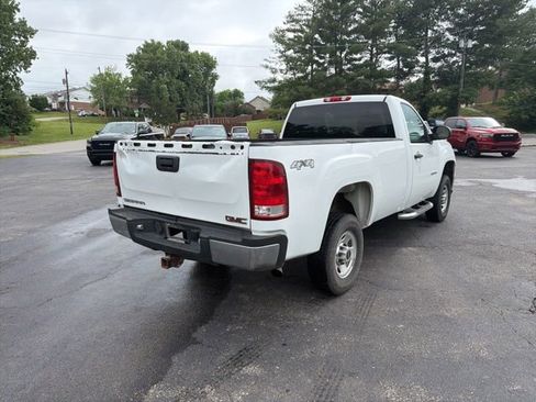 Used 2010 GMC Sierra 2500 W/T AWD/4WD image 5