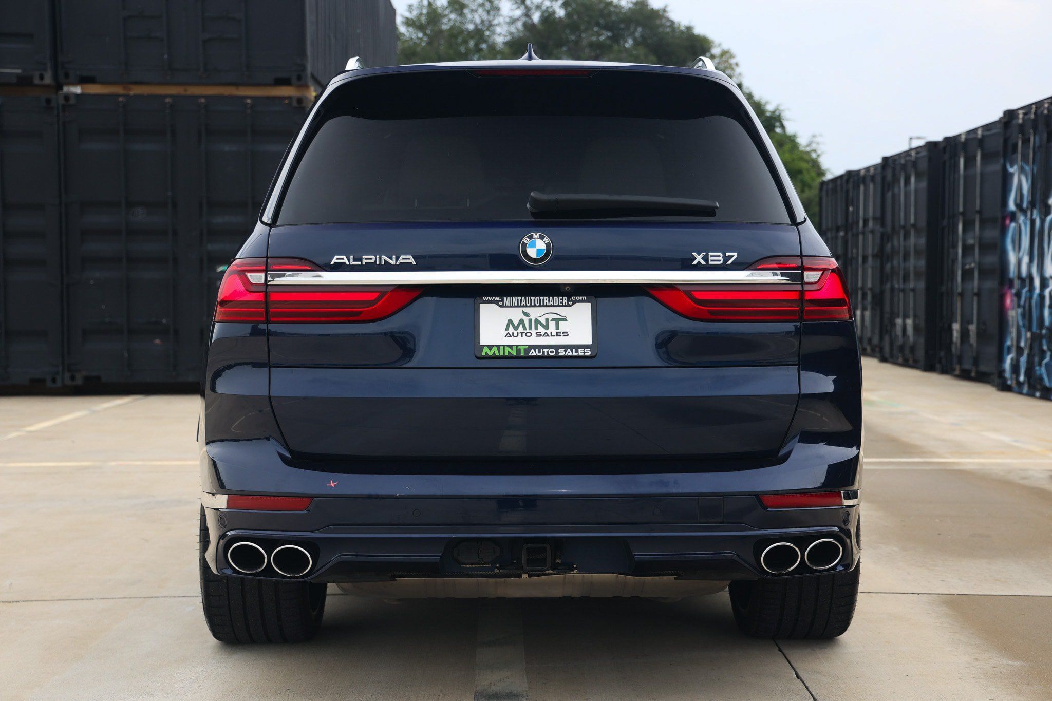 Used 2021 BMW ALPINA XB7 AWD/4WD image 11