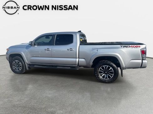 Used 2021 Toyota Tacoma TRD Sport image 6