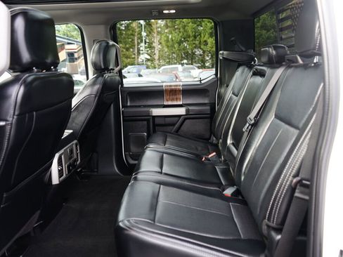 Used 2019 Ford F150 Lariat w/ Equipment Group 502A Luxury image 17