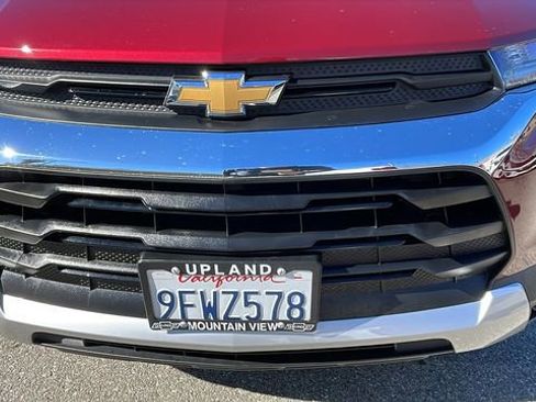 Certified 2023 Chevrolet TrailBlazer LT w/ Convenience Package image 9