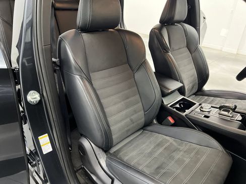 Used 2024 Mitsubishi Outlander SE AWD/4WD image 25