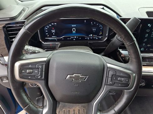 Used 2023 Chevrolet Silverado 1500 RST w/ Z71 Off-Road Package AWD/4WD image 25
