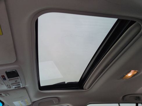 Used 2017 Subaru Outback 2.5i Limited image 20