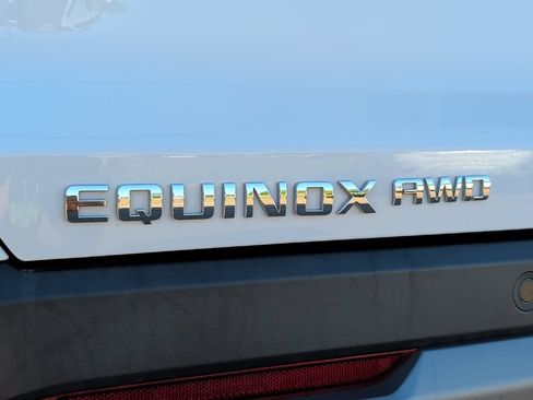Used 2026 Chevrolet Equinox LT AWD/4WD image 41